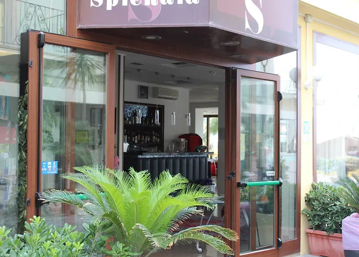 Splendid Szálloda 2*