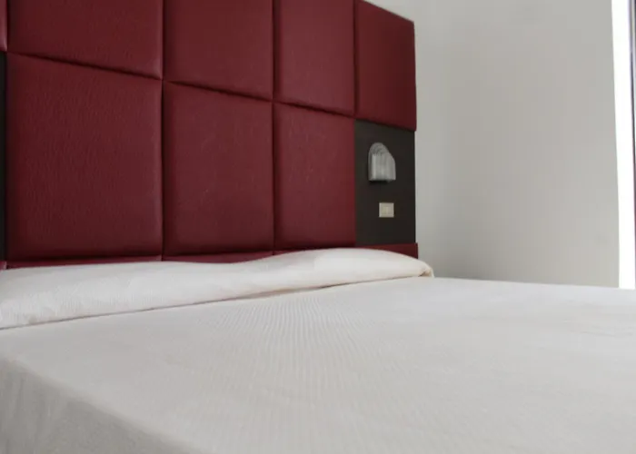 Splendid Szálloda 2*